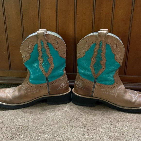 SIZE 7 ARIAT WOMENS COWBOY BOOTS SQ TOE GREEN AND BROWN WESTERN STYLE - Picture 11 of 11
